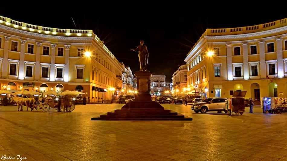 Красивая Квартира В Центре Одессы Oldenburg Bagian luar foto